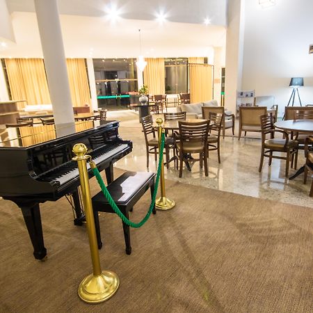 Golden Park All Inclusive Poços de Caldas Extérieur photo The lounge at the airport