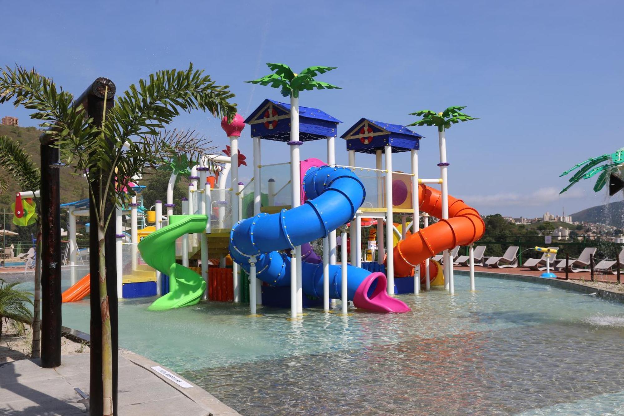 Golden Park All Inclusive Poços de Caldas Extérieur photo Aquabeat Waterpark