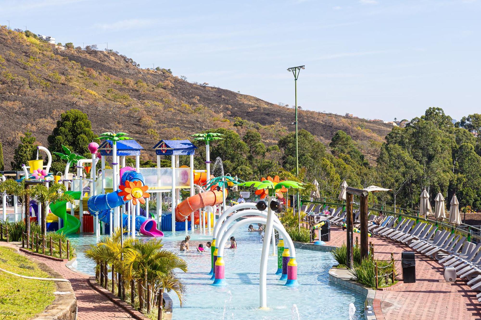Golden Park All Inclusive Poços de Caldas Extérieur photo Splash Island